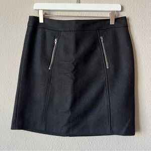 GAP Black Mini Skirt with Zipper Details